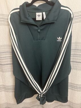 (NWOT) adidas Dark Green 1/4 Zip Sweatshirt with White Stripes